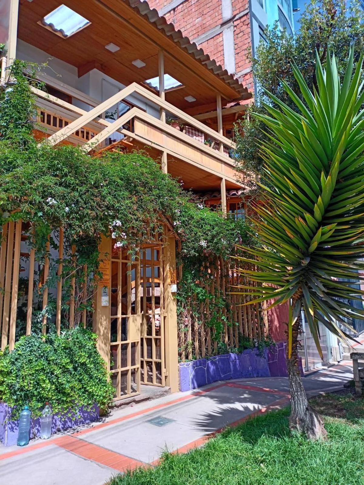 Villa Betty B&B クスコ エクステリア 写真